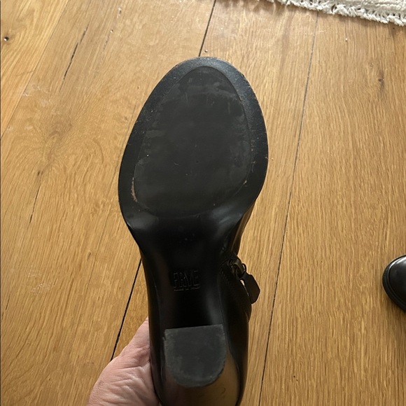 FRYE AND CO. Classic Black Ankle Boots - Picture 3 of 6